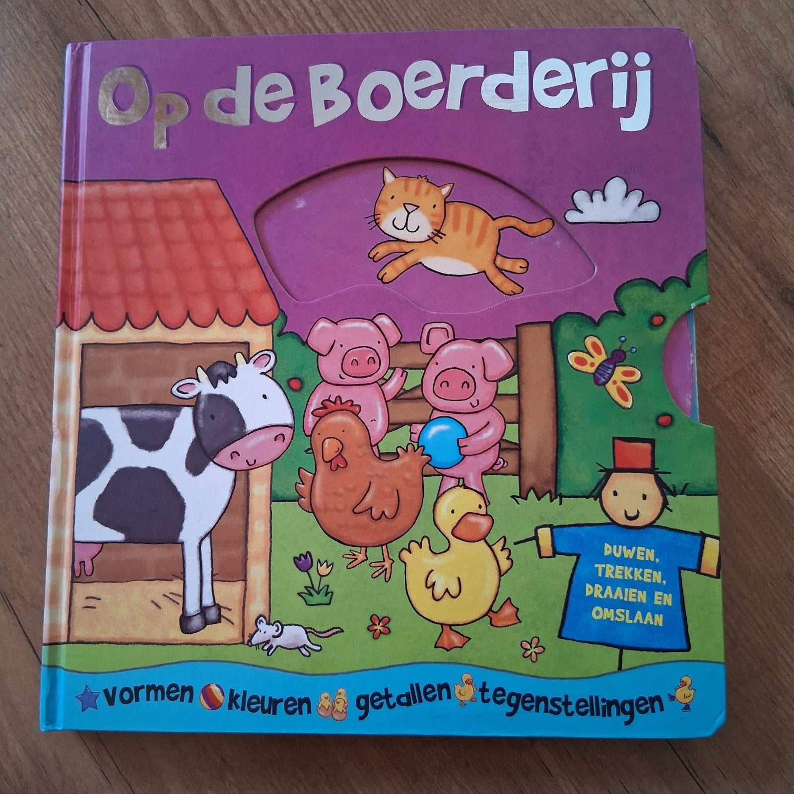 Op de Boerderij: Duw-Trek-Draai-Omslagboek, Gelezen, Ophalen of Verzenden, 0 tot 6 maanden, Kait Eaton