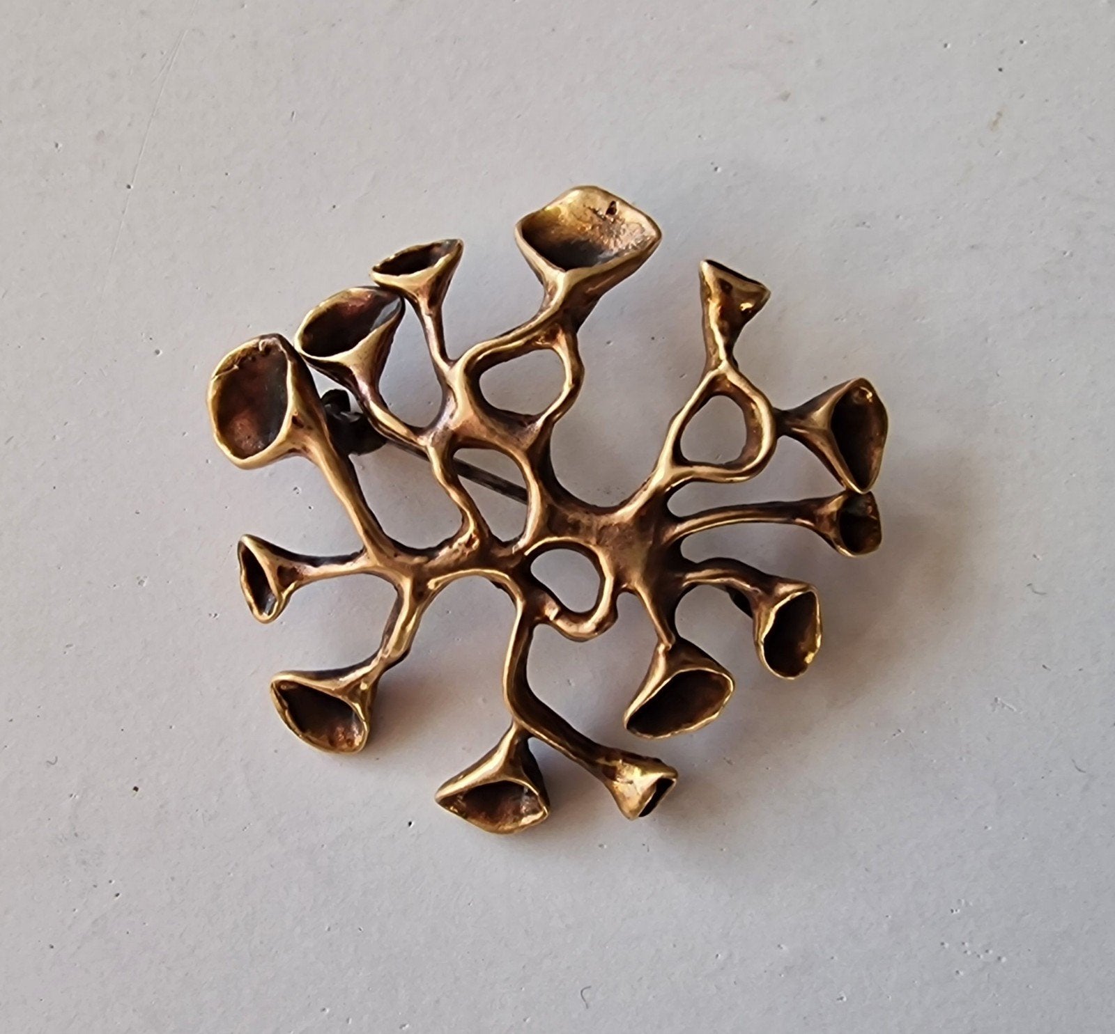 Hannu Ikonen broche jaren 70 Finland, Ophalen of Verzenden, Zo goed als nieuw, Overige materialen