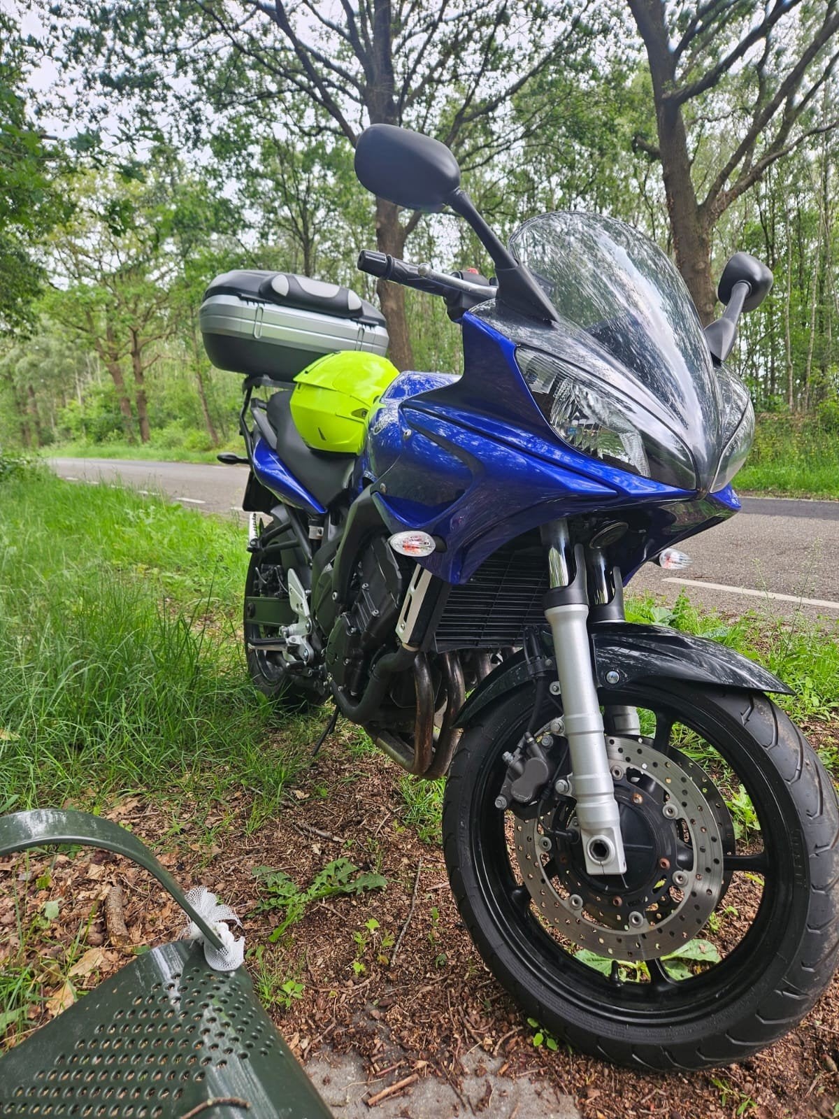 Yamaha FZ6 Fazer S2 - Sportieve Toermotor, Motoren, Motoren | Yamaha, Sportuitlaat, 4 cilinders, Motorrijbewijs A, Gebruikt