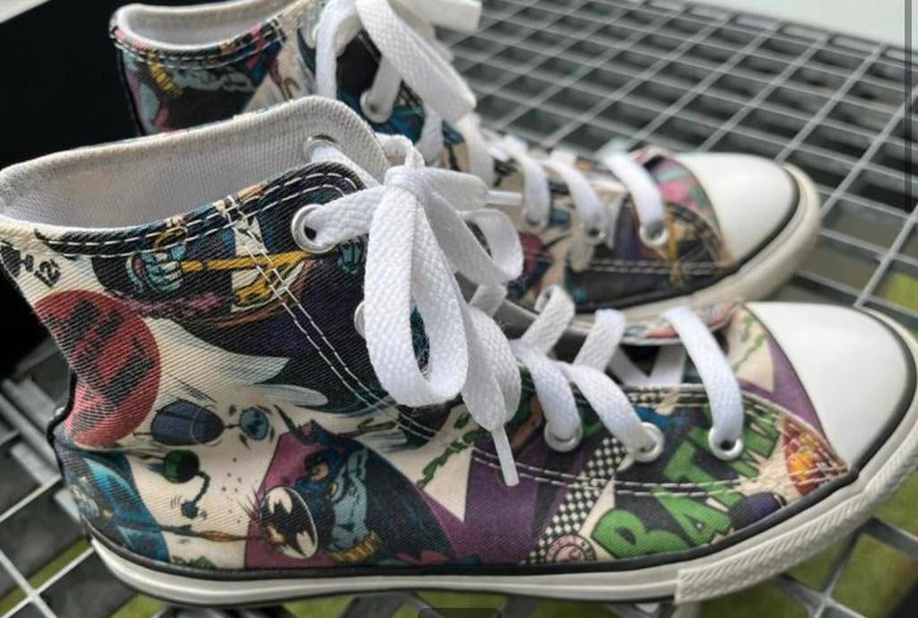 Converse Batman maat 35, Ophalen of Verzenden, Zo goed als nieuw, Jongen of Meisje, Schoenen