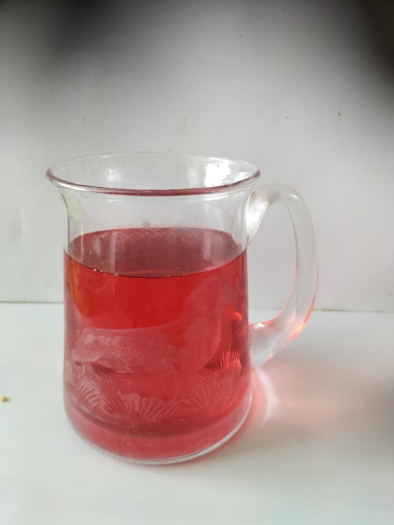 Te koop kristallen bierpul met Teckel op gegraveerd, Ophalen of Verzenden