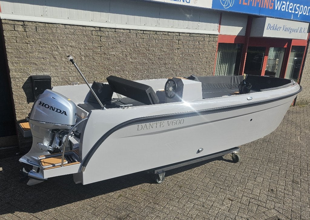 Dante V600 tender / sloep