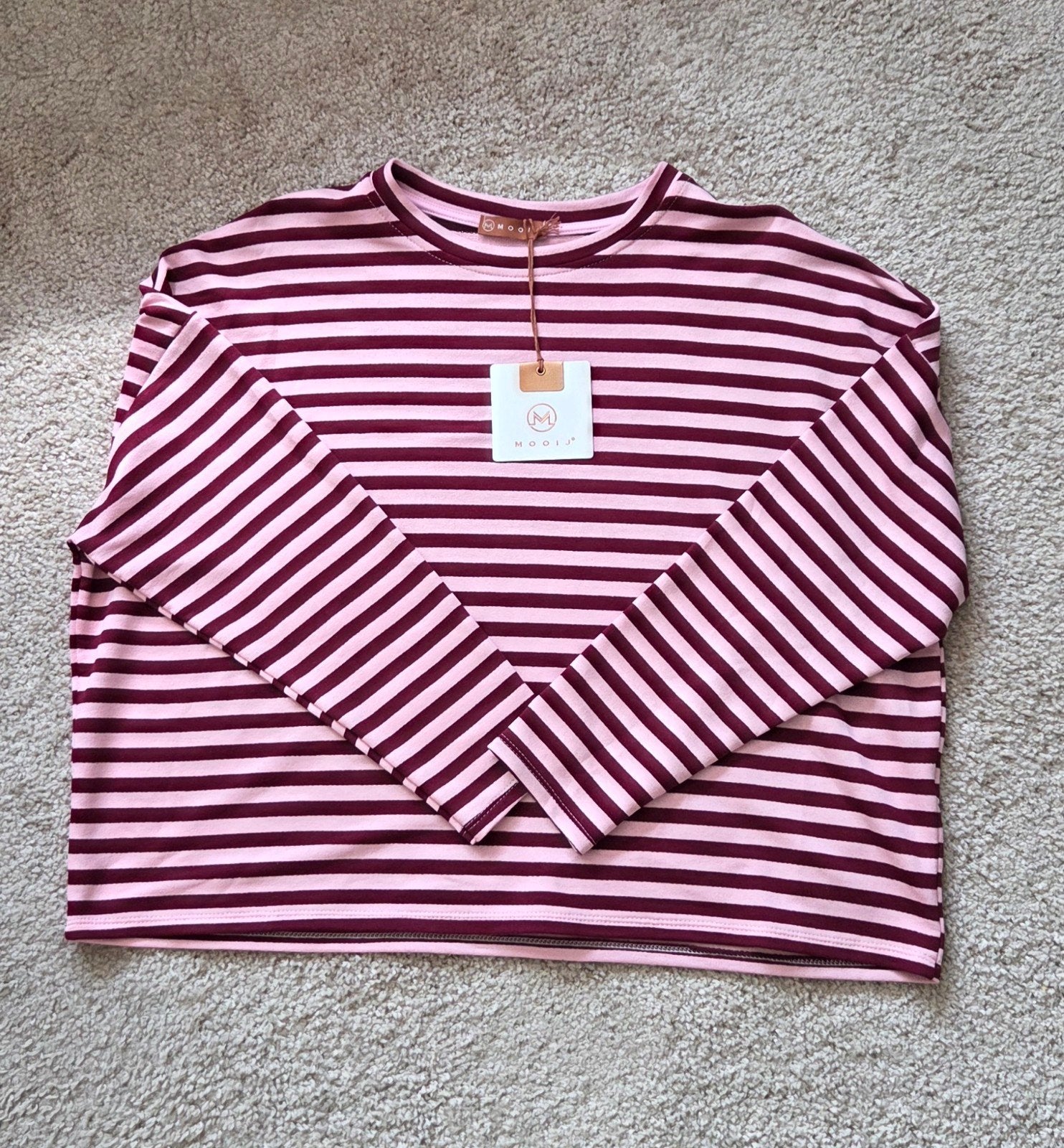 Longsleeve gestreept bordeaux/ lichtroze, Kleding | Dames, Tops, Maat 38/40 (M), Ophalen of Verzenden, Zo goed als nieuw, Lange mouw