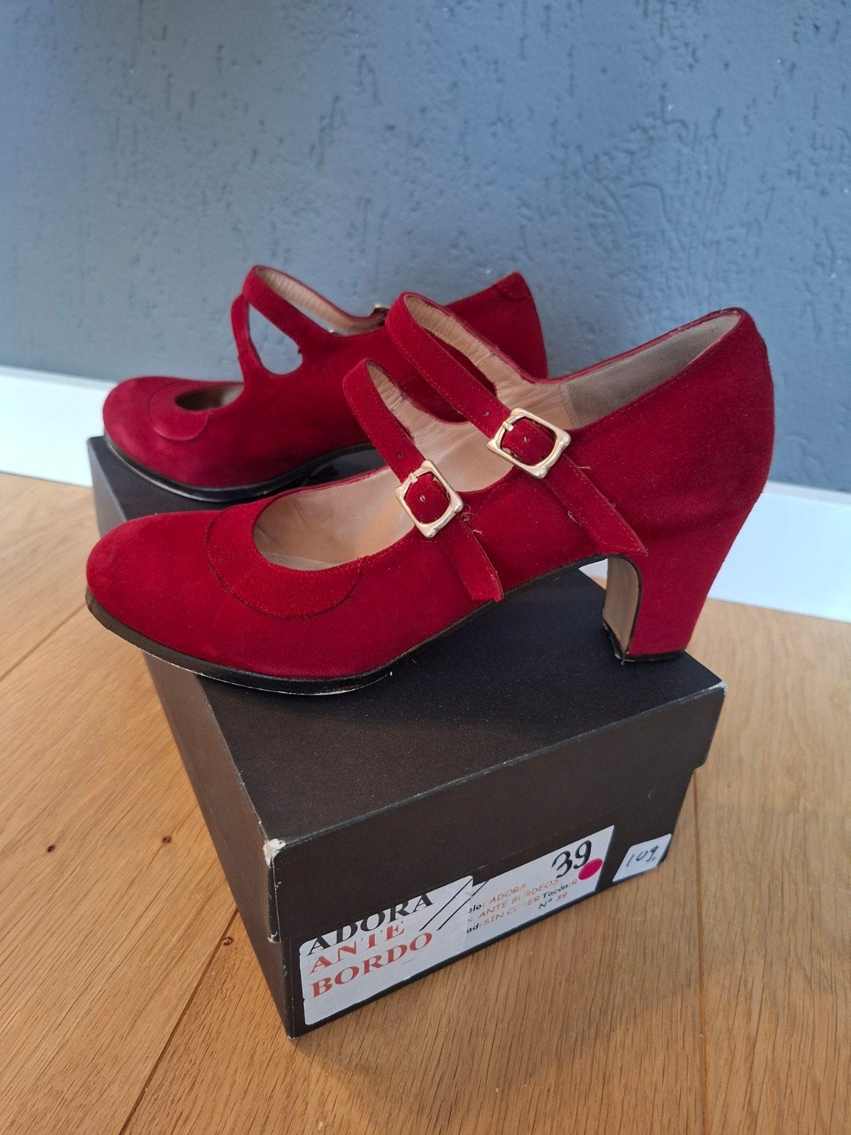 wijnrode flamenco schoenen (tapdance) mt 39, Dansschoenen, Ophalen of Verzenden, Zo goed als nieuw, Rood