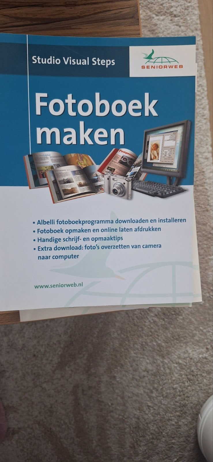 SeniorWeb Fotoboek maken - Studio Visual Steps, Ophalen of Verzenden, Zo goed als nieuw, Fotografie algemeen, SeniorWeb