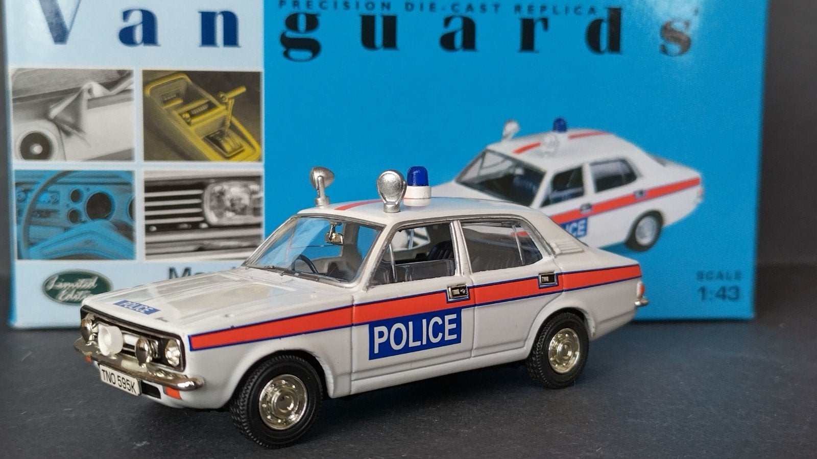 Morris Marina 1800 Essex Police 1:43 Vanguards Pol, Hobby en Vrije tijd, Auto, ., Nieuw, .