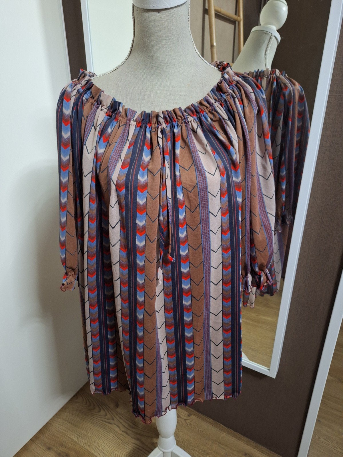 mooie blouse/tuniek., Ophalen of Verzenden, Zo goed als nieuw, Maat 46/48 (XL) of groter, Meerkleurig