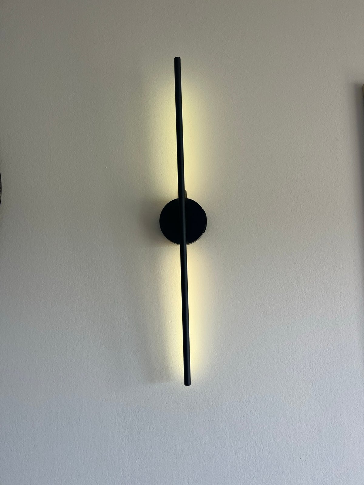 Oplaadbare LED Wandlamp met Afstandsbediening, Ophalen, Zo goed als nieuw, Metaal