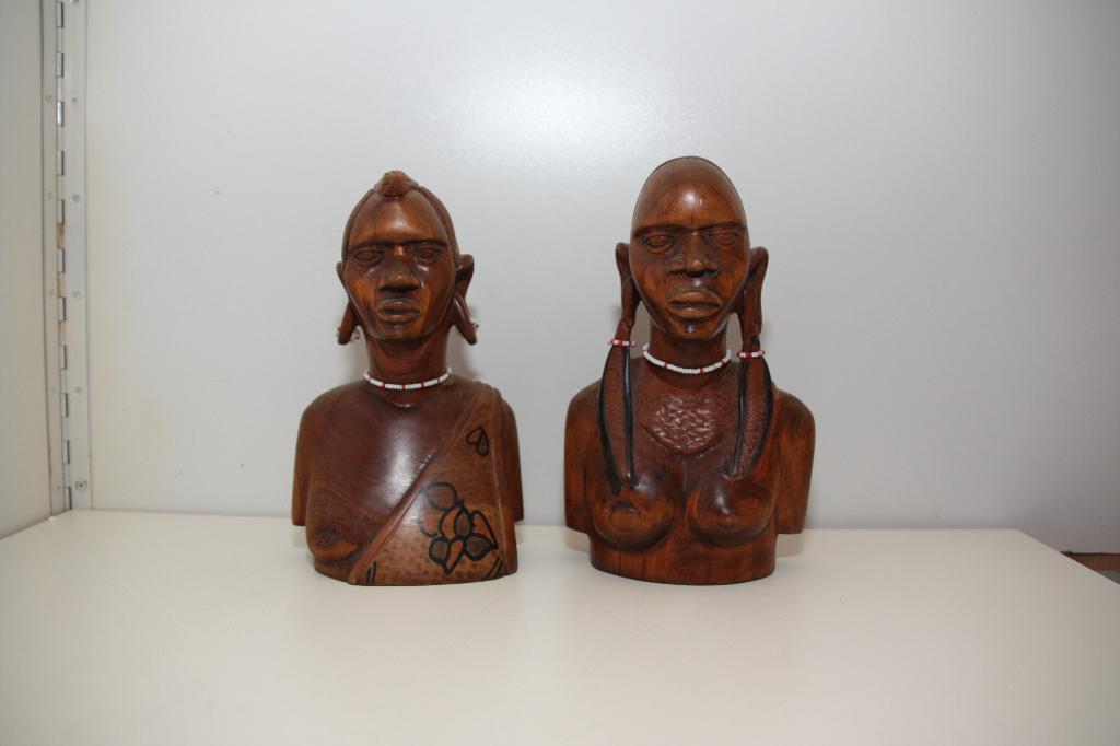 Set van twee houtsnijwerk borstbeelden., Overige onderwerpen, Buste, Ophalen of Verzenden, Handgemaakt