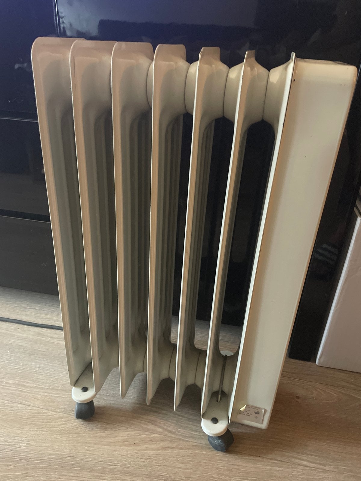 Bauknecht Verrijdbare Elektrische Radiator 1500W, Gebruikt, Radiator, Minder dan 60 cm, Ophalen of Verzenden