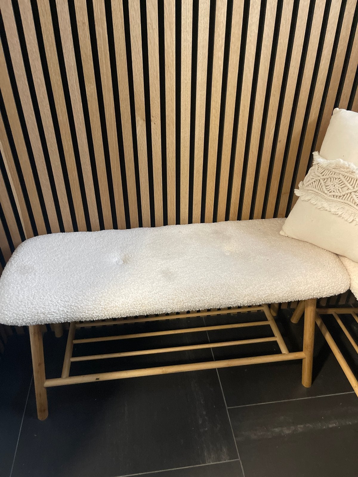 Witte Teddy Bankje met Houten Frame - Zo goed als nieuw, Huis en Inrichting, Wit, Ophalen of Verzenden, Zo goed als nieuw, Eén