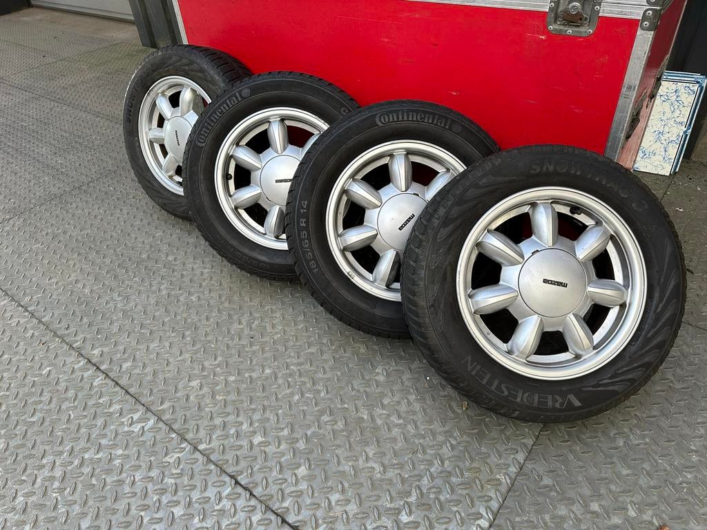 Mazda MX5 / Miata 1.6 NA originele bolletjes velgen / daisy, 14 inch, Gebruikt, Banden en Velgen, Personenwagen