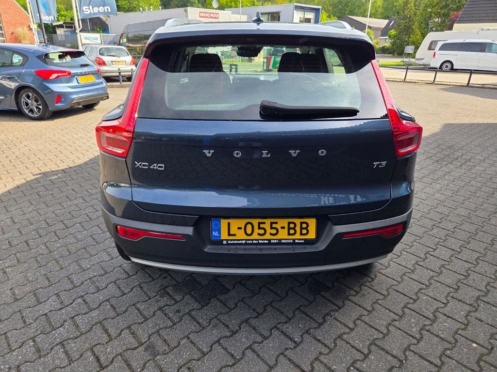 Volvo XC40 1.5 T3 Business Pro, Auto's, Gebruikt, Blauw, 163 pk, Origineel Nederlands