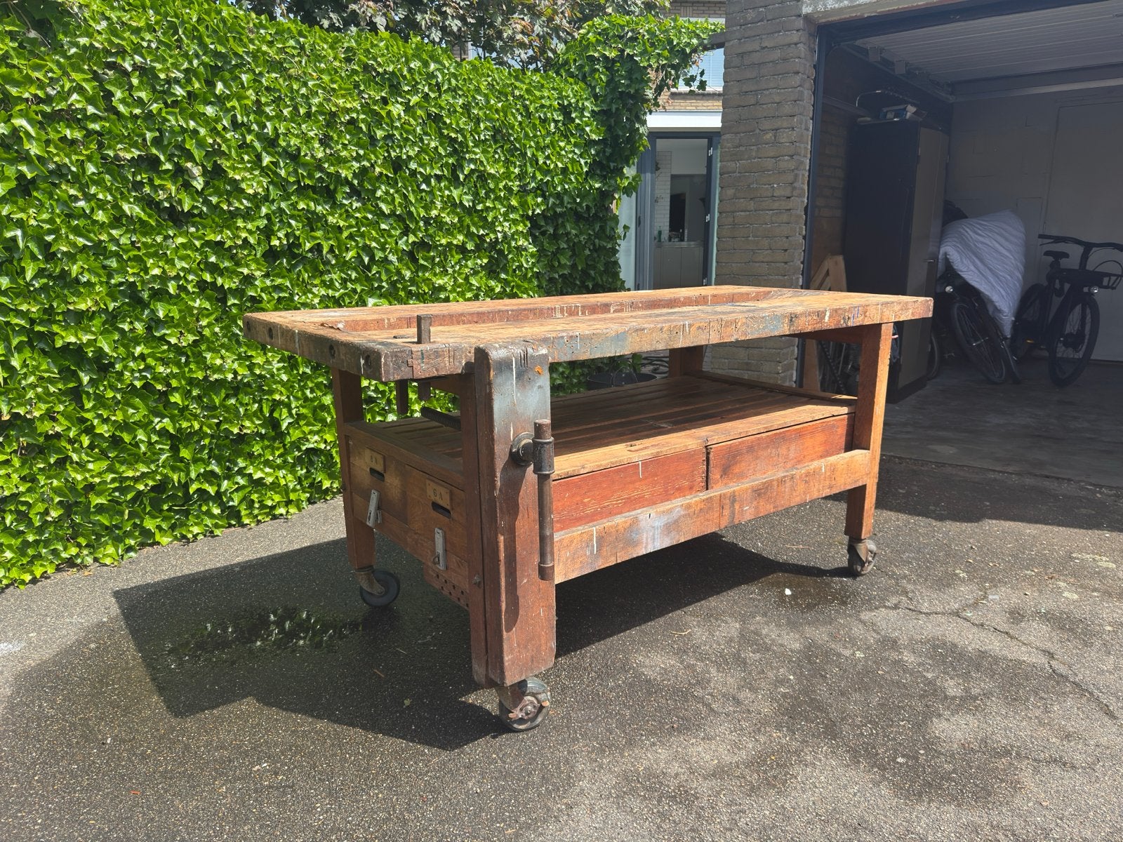 Robuuste werkbank met bankschroef en lades op wielen, Ophalen, Gebruikt, 170 cm of meer, Bankschroef
