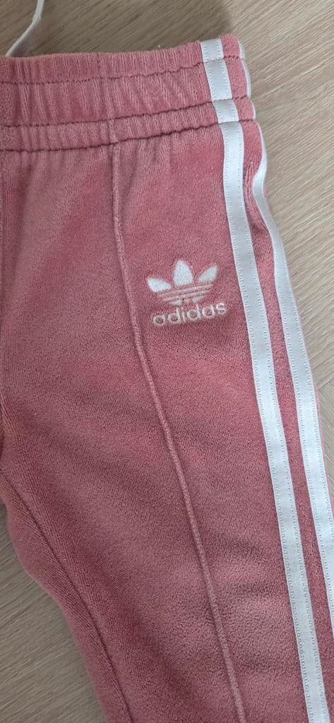 Adidas baby training pak maat 80, Kinderen en Baby's, Ophalen of Verzenden, Jongetje of Meisje, Pakje