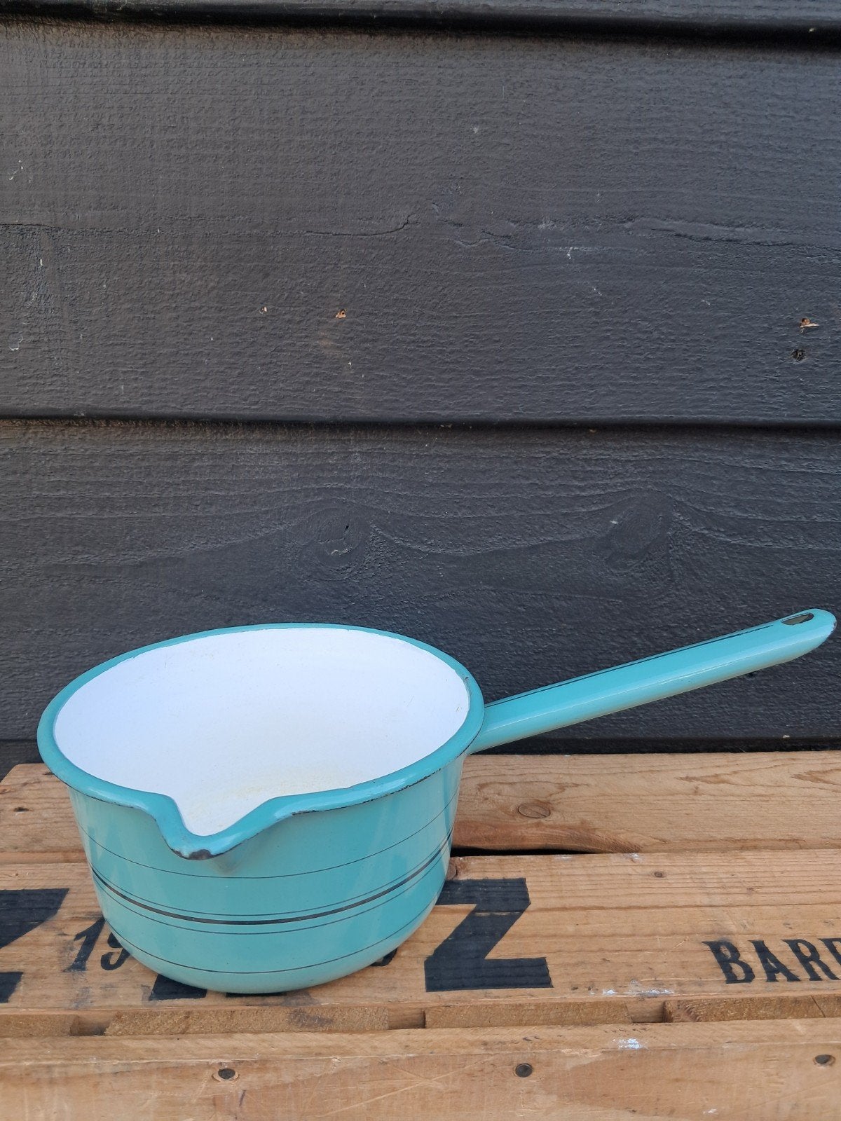 Net Mintgroen emaille steelpan met bies, Antiek en Kunst, Ophalen of Verzenden
