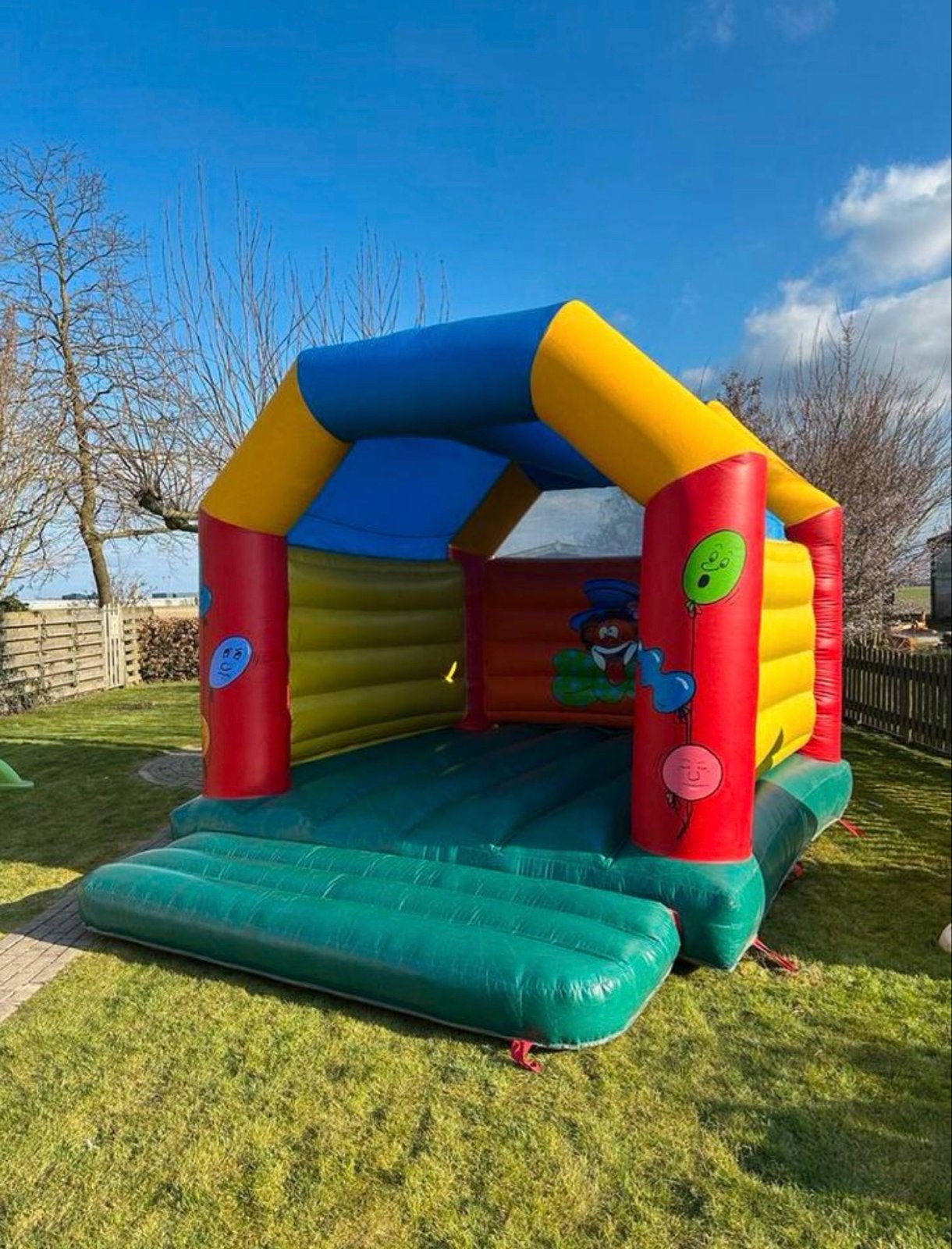 Kleurrijk springkasteel voor kinderfeestjes, Ophalen, Gebruikt