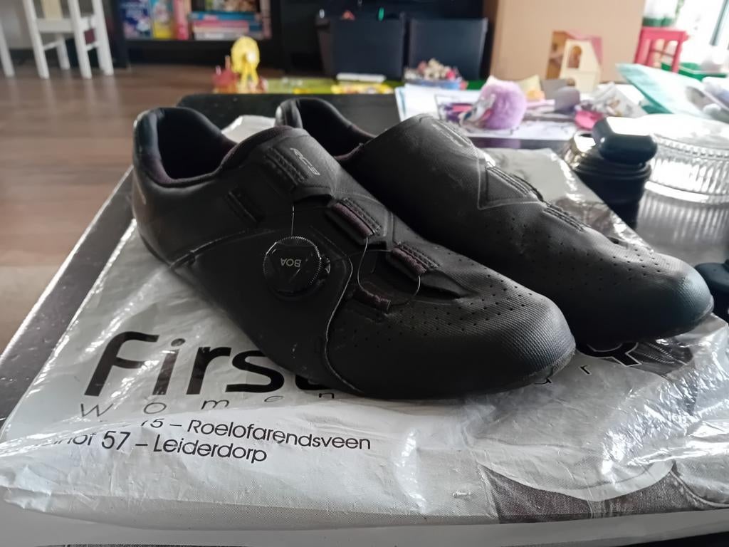 Shimano RC3 Wielrenschoenen Maat 44, Ophalen of Verzenden, Zo goed als nieuw, Kleding