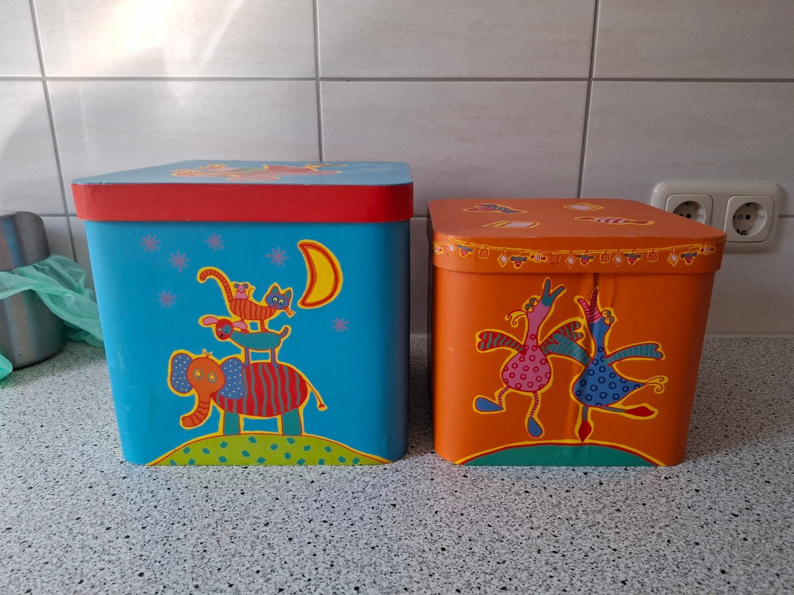2 vrolijke opbergdozen voor kinderkamer, Ophalen of Verzenden, Gebruikt