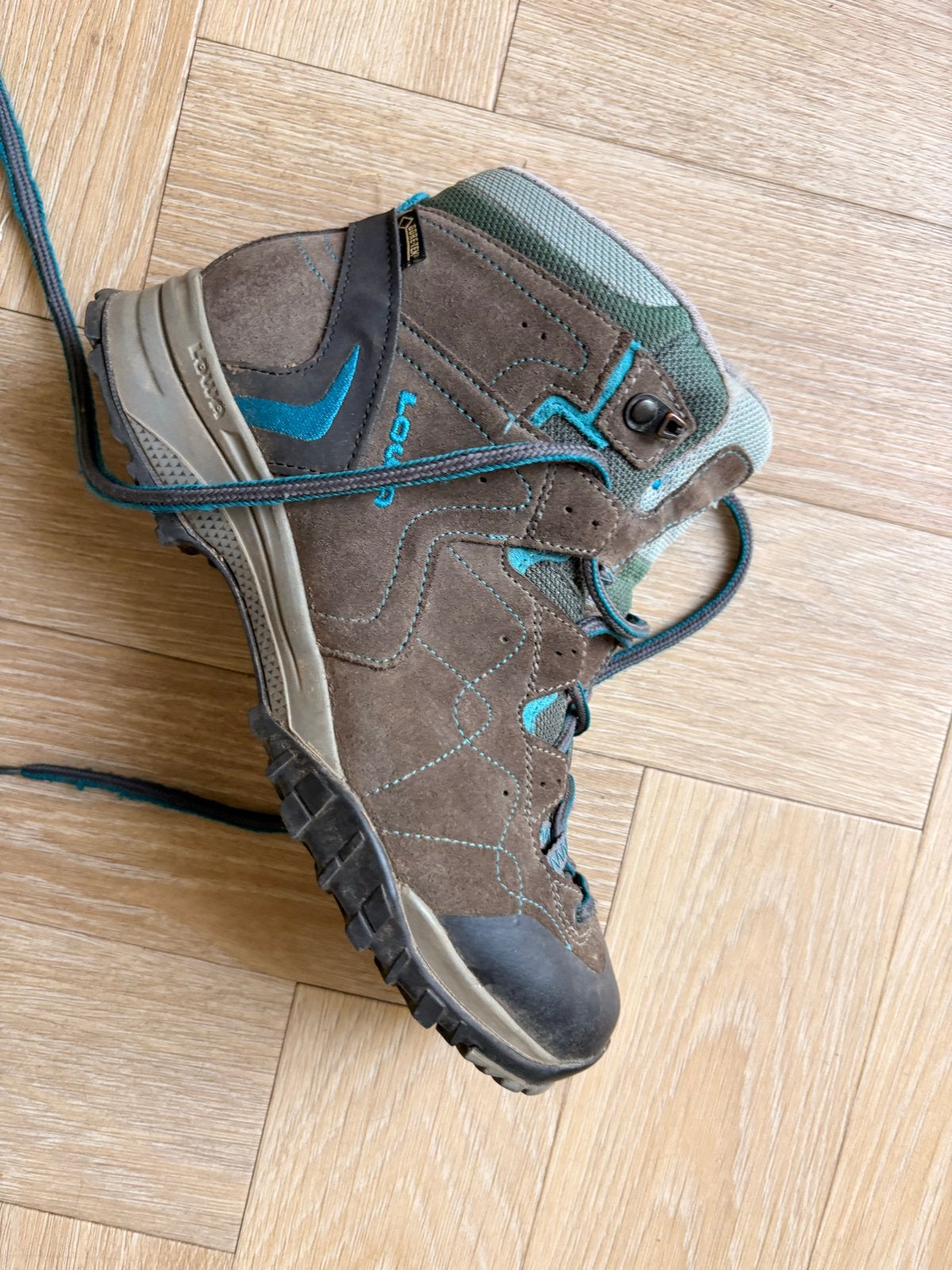 Lowa wandelschoenen maat 39 Gore-Tex, Ophalen, Gebruikt, Schoenen