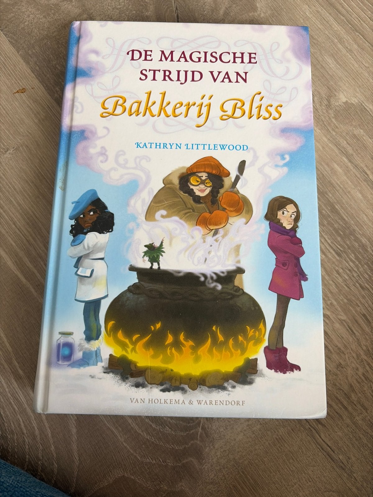 De Magische Strijd van Bakkerij Bliss - Kathryn Littlewood, Boeken, Ophalen of Verzenden, Zo goed als nieuw, Fictie algemeen