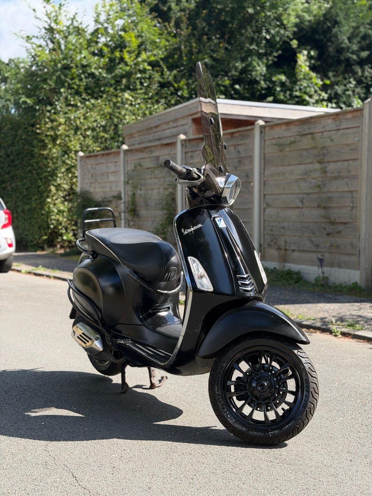Vespa Sprint 2018 Mat Zwart - Zo goed als nieuw, Fietsen en Brommers, Ophalen, Gebruikt, Maximaal 45 km/u, Vespa S