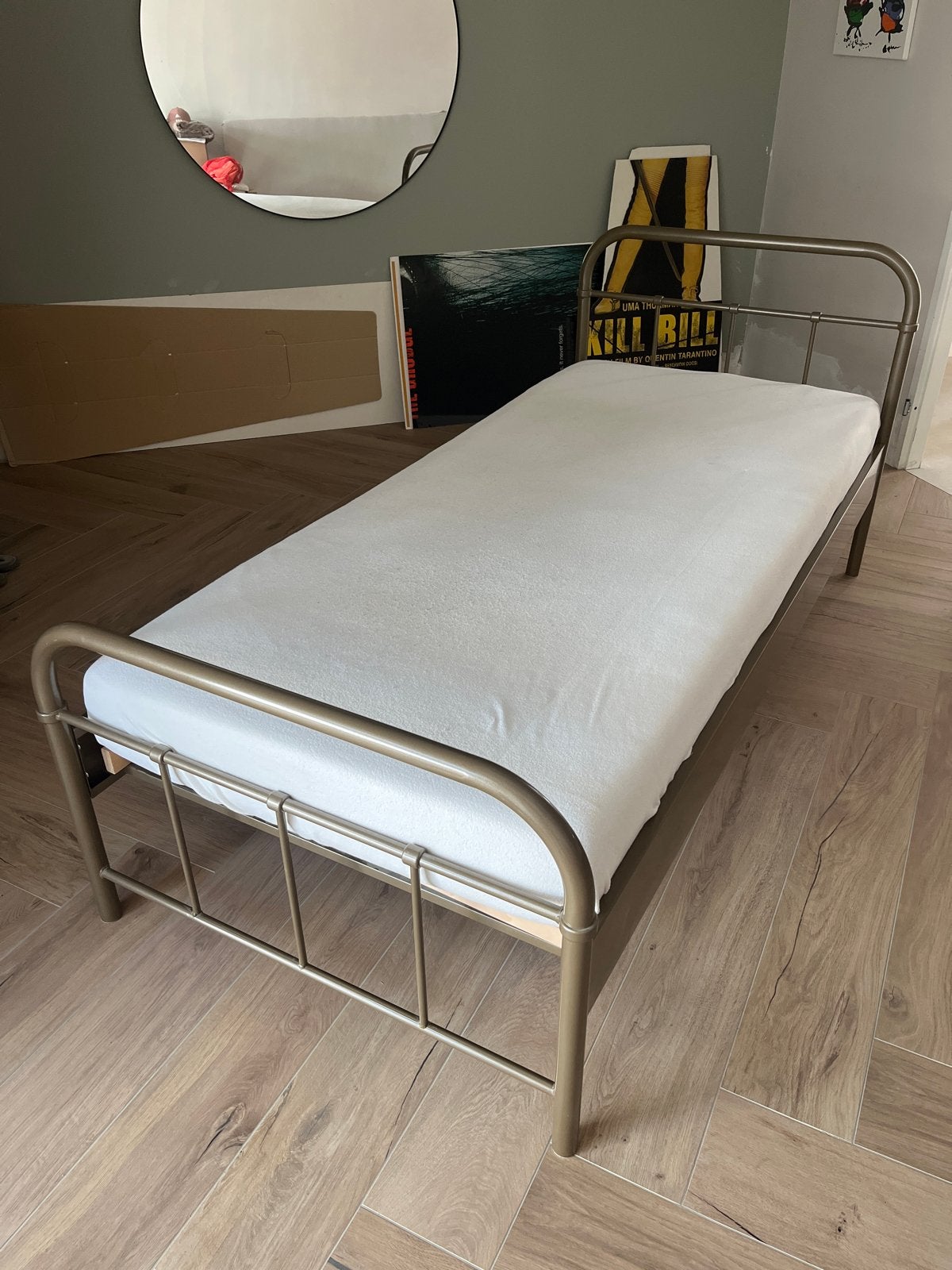 Eenpersoonsbed 90x200 cm met lattenbodem, Ophalen, 90 cm, Zo goed als nieuw, 200 cm