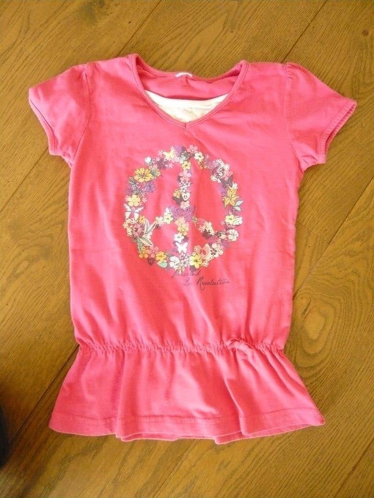 Hardroze t-shirt met kapmouwtje, mt 128-134, Kinderen en Baby's, Kinderkleding | Maat 128, Gebruikt, Jongen of Meisje, Ophalen of Verzenden