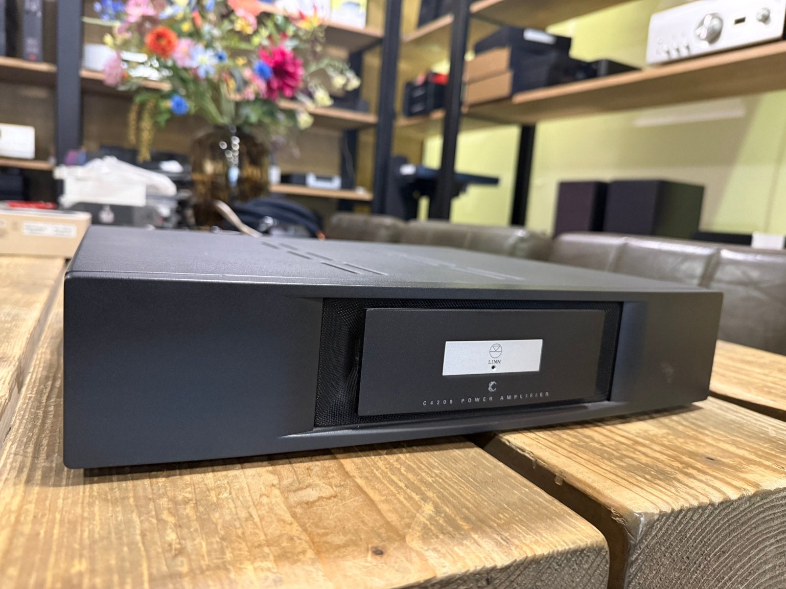 Linn C4200  Eindversterker, Overige merken, Gebruikt, Ophalen of Verzenden, 120 watt of meer