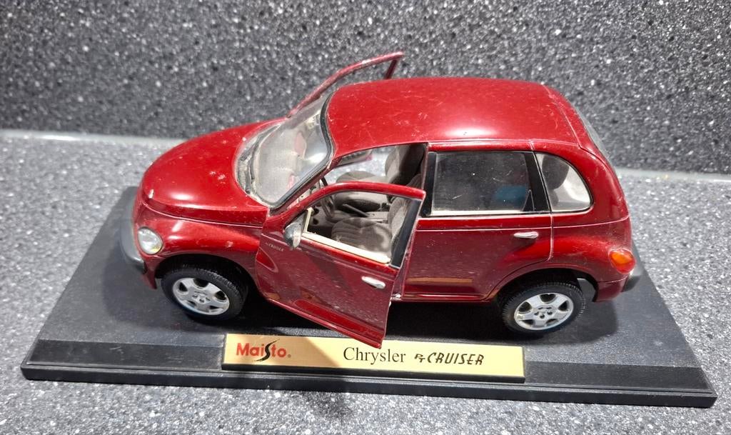Crysler Cruiser Maisto 1:18, Ophalen of Verzenden, Zo goed als nieuw, Motor, Maisto
