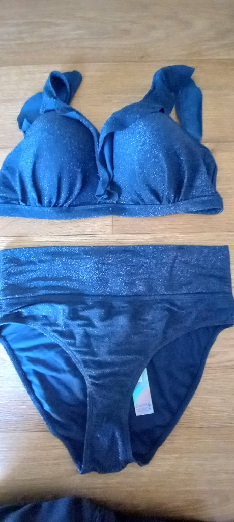 Wibra blauwe bikini maat 44 Nieuw + extra broekje maat 42., Ophalen of Verzenden, Nieuw, Blauw, Bikini