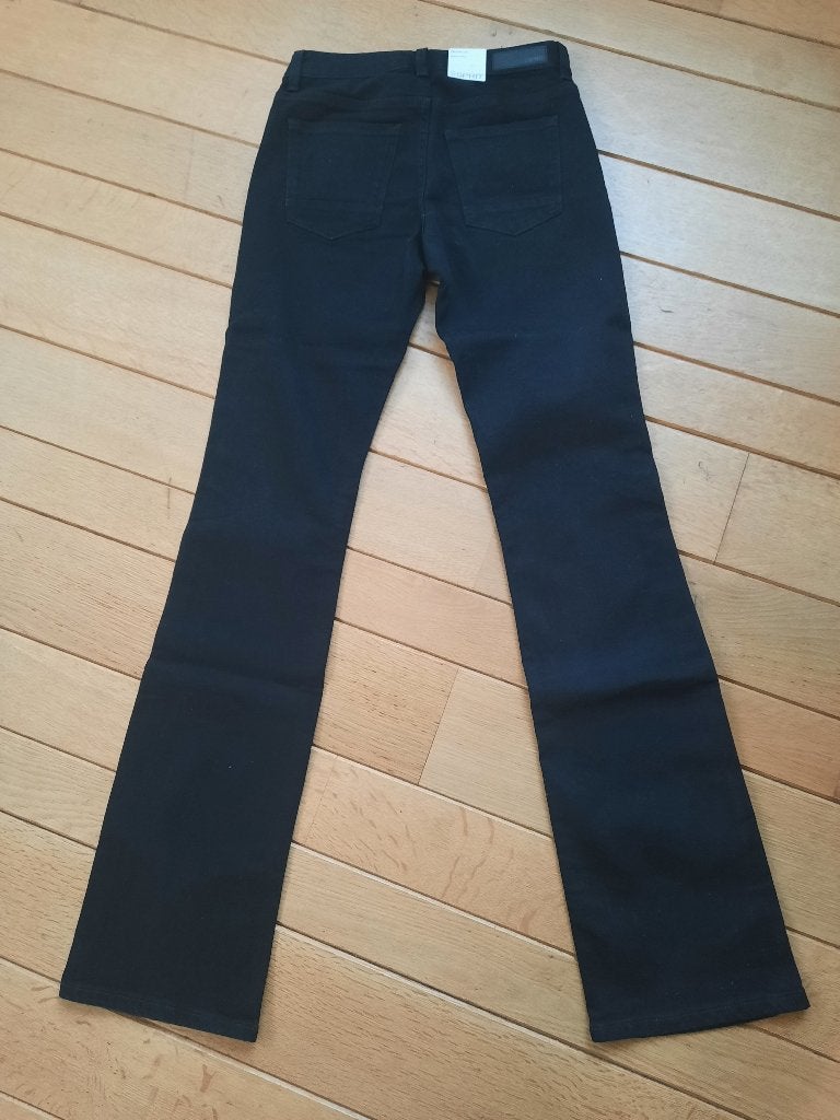 Esprit spijkerbroek zwart bootcut maat 27 x 34 - nieuw, Kleding | Dames, Zwart, Nieuw, Ophalen of Verzenden, W27 (confectie 34) of kleiner