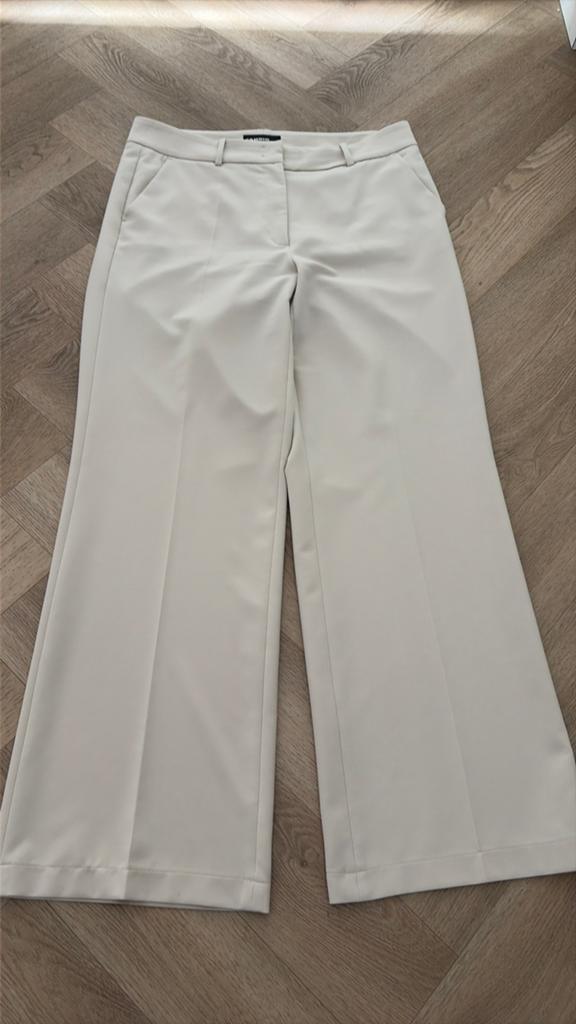 Cambio broek Amelie mt 42 zgan roomwit, Kleding | Dames, Broeken en Pantalons, Wit, Maat 42/44 (L), Ophalen of Verzenden, Zo goed als nieuw
