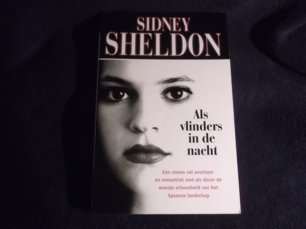 Boek: Als vlinders in de nacht - Sidney Sheldon., Sidney Sheldon., Ophalen of Verzenden, Zo goed als nieuw, Amerika