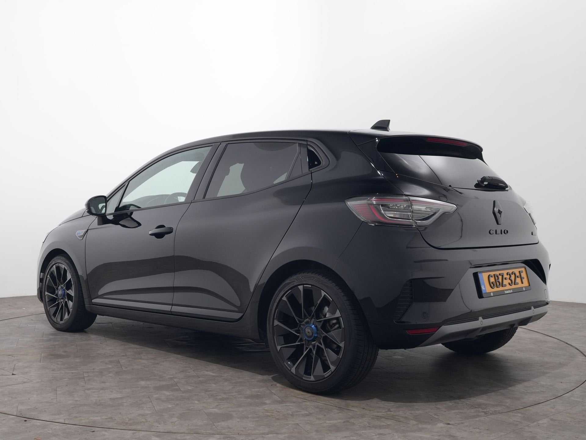 Renault Clio 1.6 E-TECH FULL HYBRID 145PK ESPRIT ALPINE | Bo, Dealer onderhouden, Stof, Gebruikt, Parkeersensor