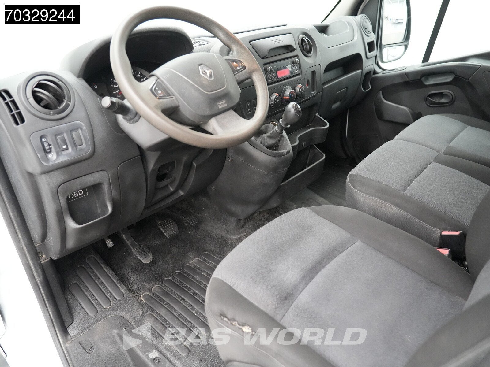 Renault Master 130PK Kipper met Kist Dubbellucht 3,5t Trekha, Auto's, Stof, Gebruikt, Euro 6, 4 cilinders