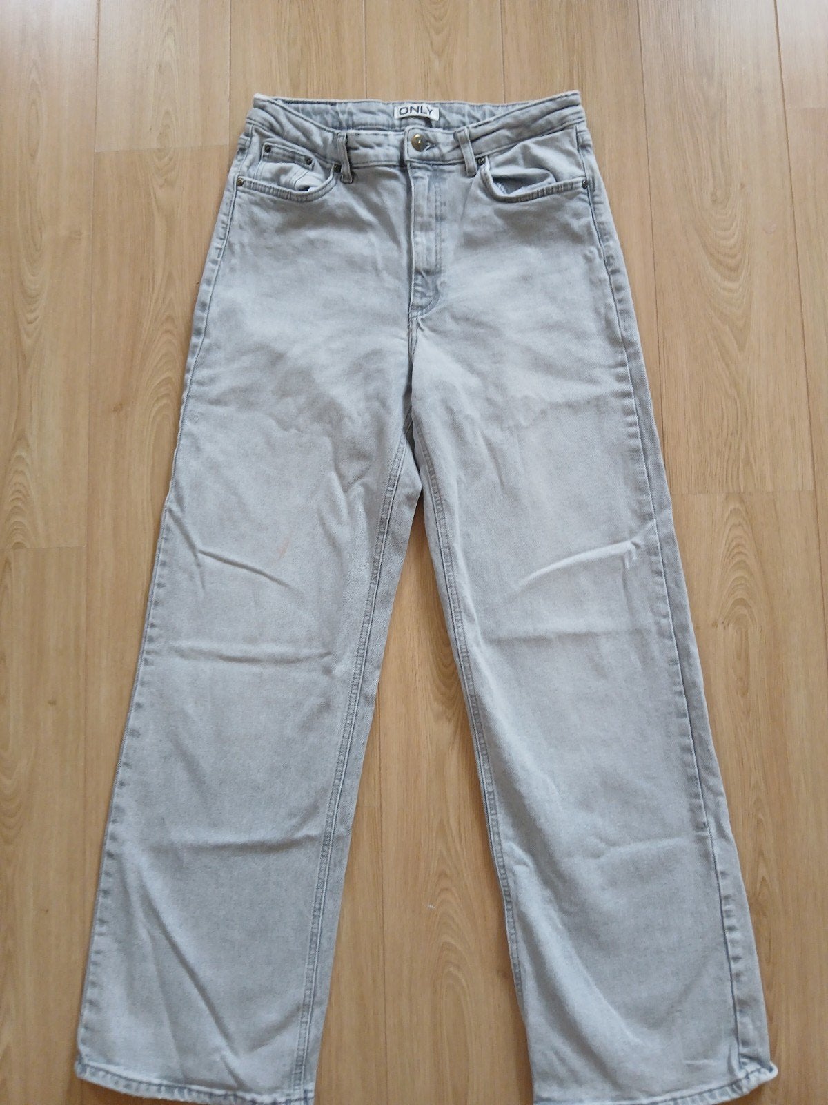 Only baggy Wide Jeans Grijs Maat M, Kleding | Dames, Spijkerbroeken en Jeans, Only, Ophalen of Verzenden, Zo goed als nieuw, W30 - W32 (confectie 38/40)