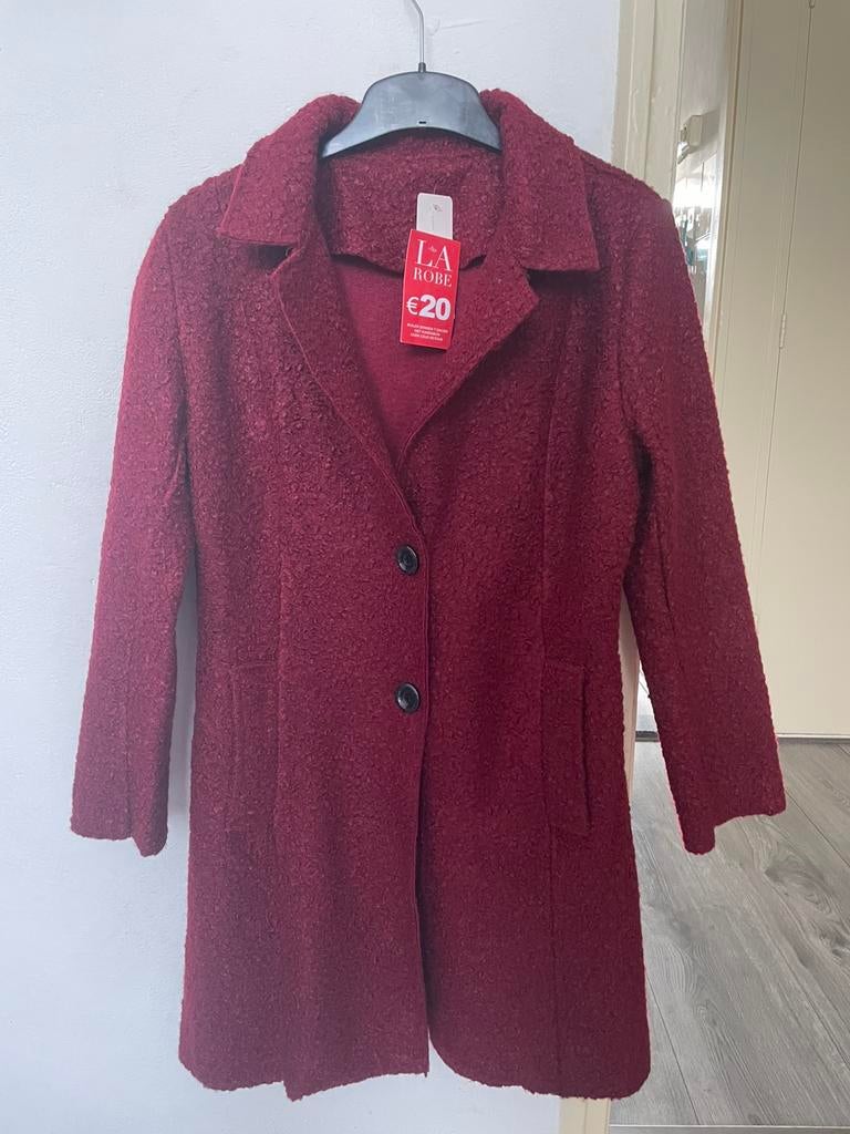 Donker rode (bordeauxrood) wollen jas, Ophalen of Verzenden, Zo goed als nieuw, Rood