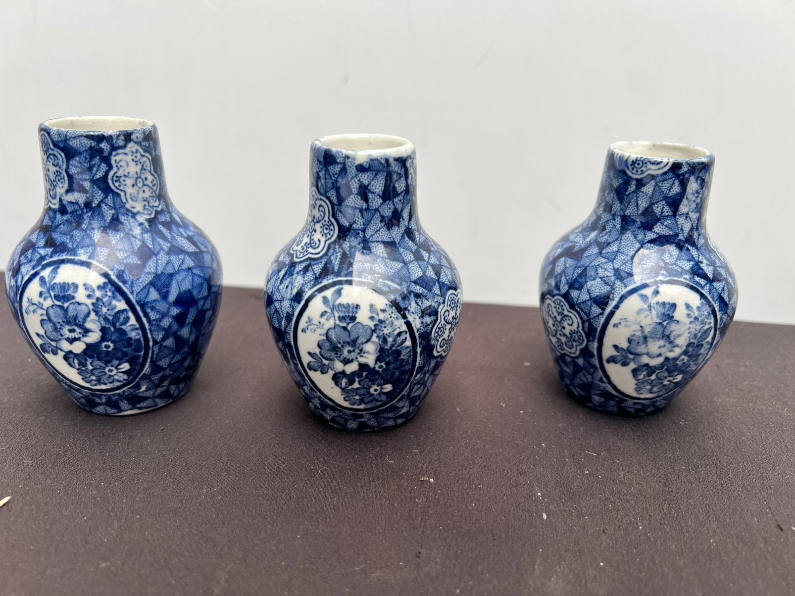 Te Koop Drie Vintage Villeroy & Boch Mini Vaasjes, Ophalen of Verzenden