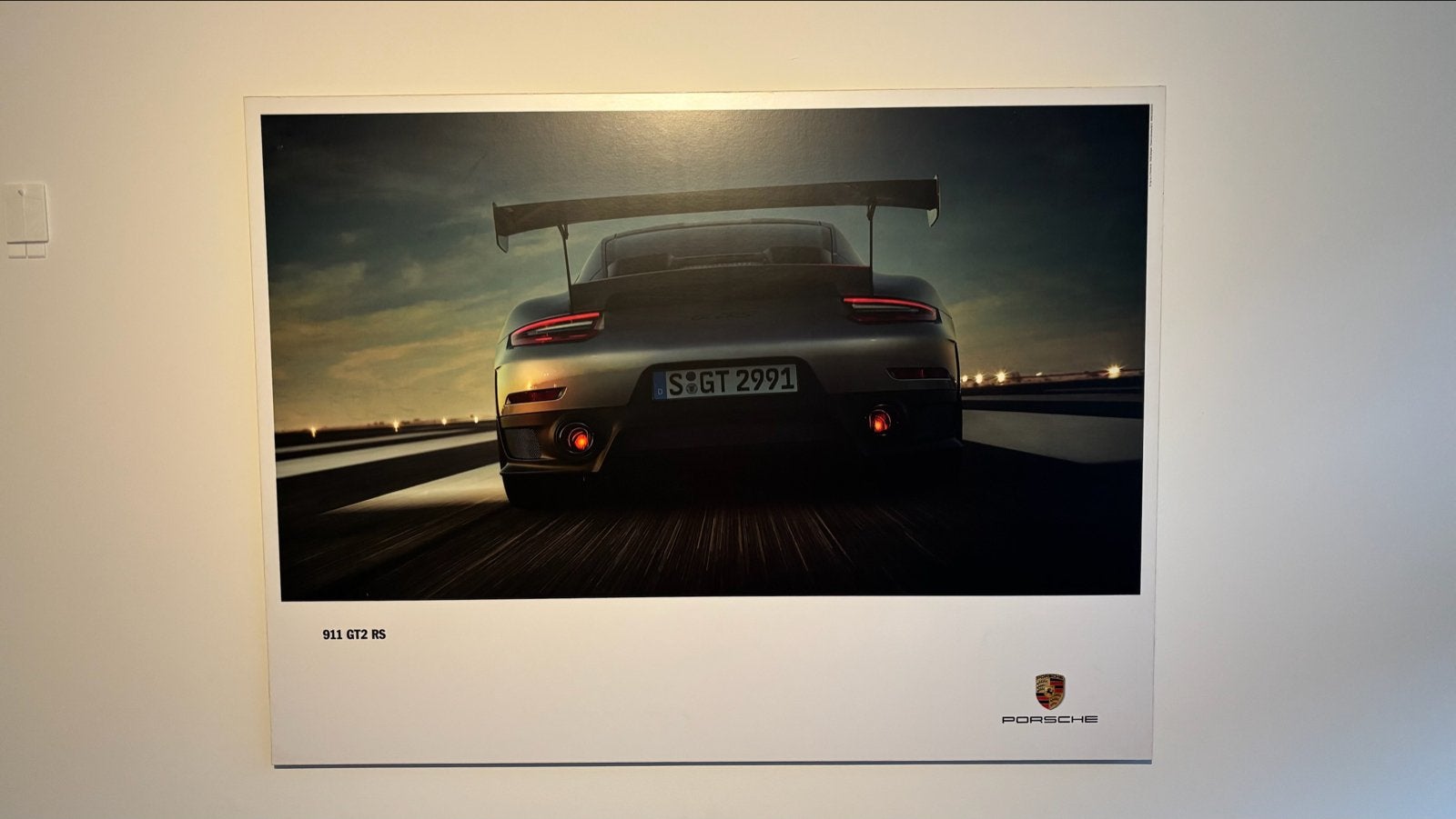Porsche 911 GT2 RS Poster - Groot Formaat, 50 – 75, Ophalen of Verzenden, Zo goed als nieuw, 75 tot 100 cm