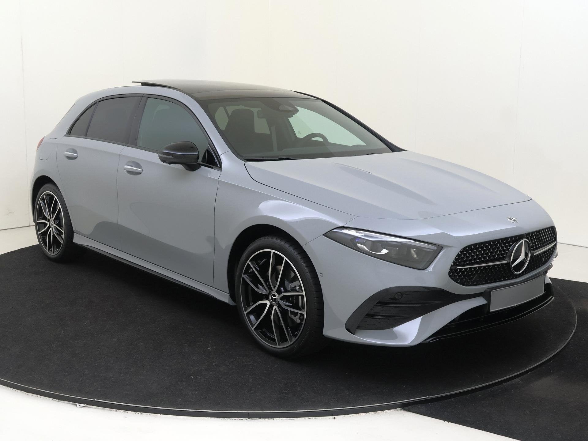 Mercedes-Benz A-Klasse 250 e 140 Year Edition / Panoramadak, Auto's, Mercedes-Benz, Euro 6, 4 cilinders, 16 kWh, Bedrijf