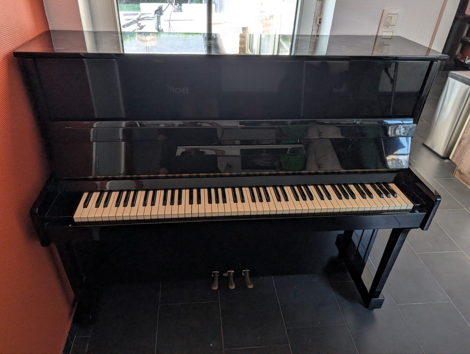 Zwarte hoogglans piano, Ophalen, Gebruikt, Zwart, Piano