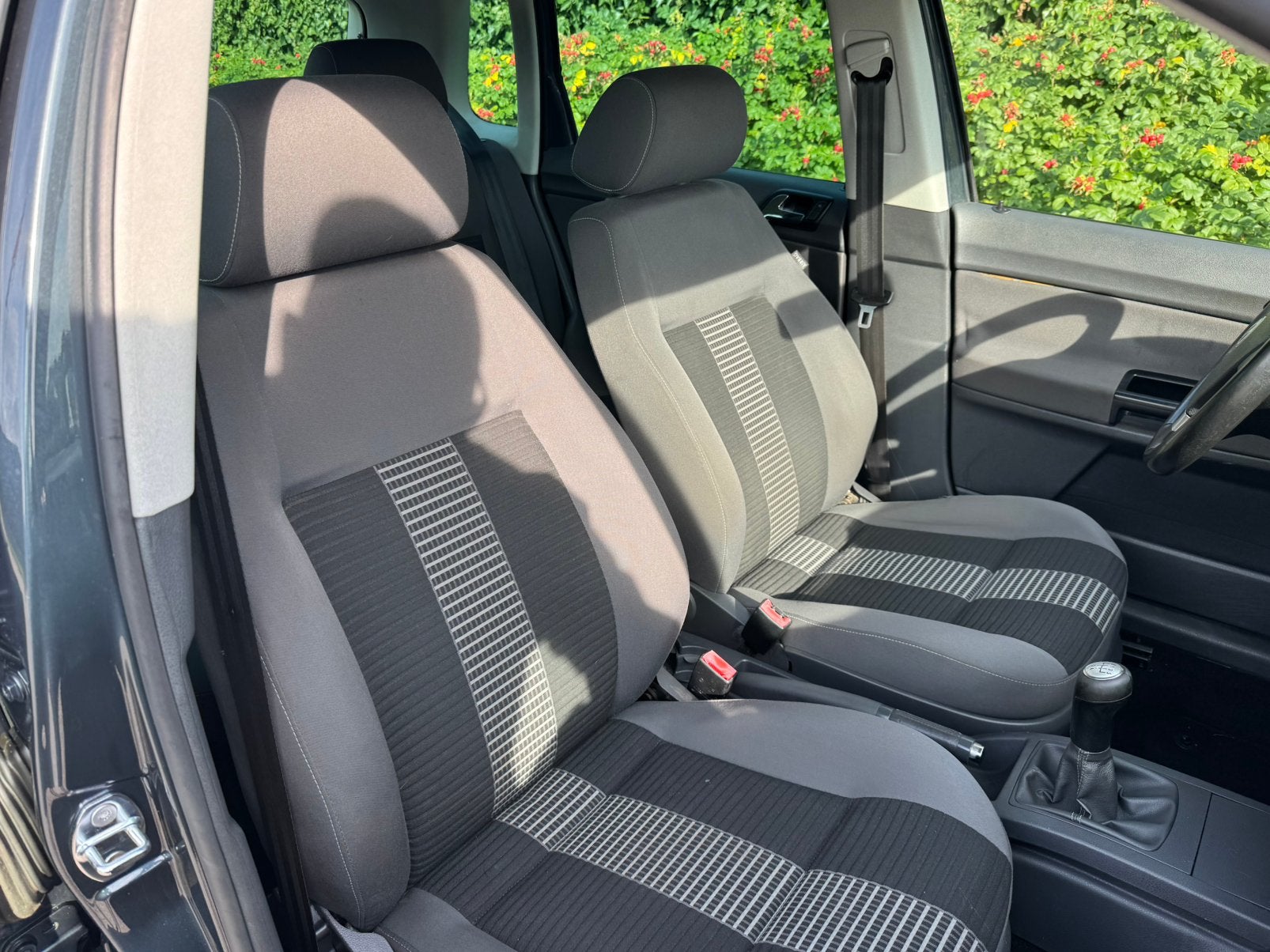 Foto 10 van Volkswagen Polo 1.2 Esyline 2008 Grijs Nieuwe Apk