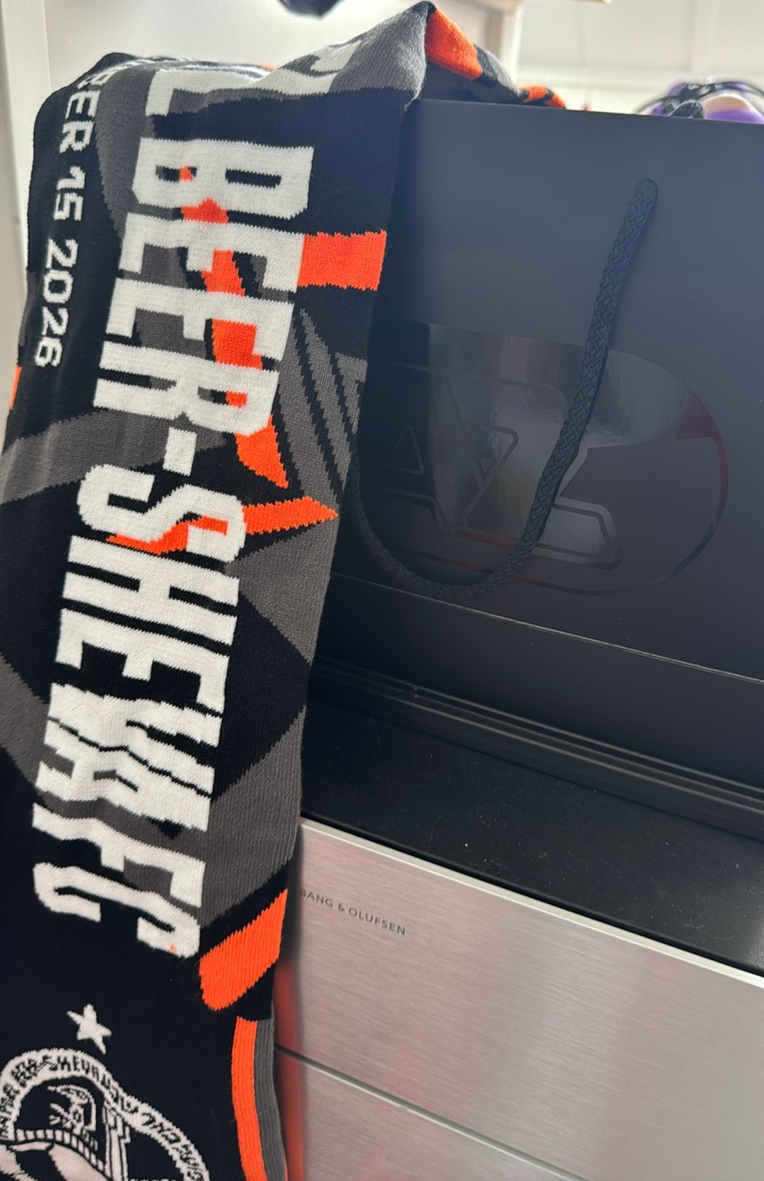 AZ VIP goodie bag met tenue, sjaal en goodies, Ophalen of Verzenden, Nieuw, AZ, Shirt