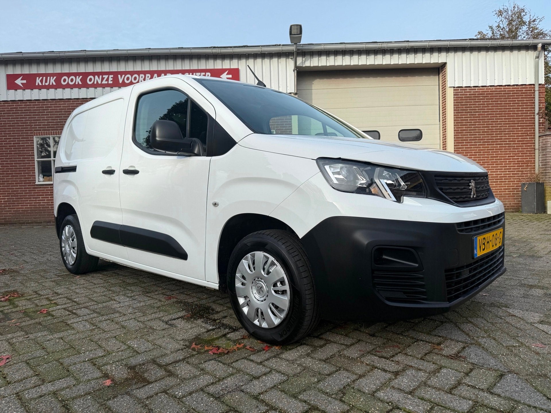 Peugeot Partner 1.6 BlueHDI euro 6 airco, Auto's, Voorwielaandrijving, Verwarmde buitenspiegels, Gebruikt, 4 cilinders