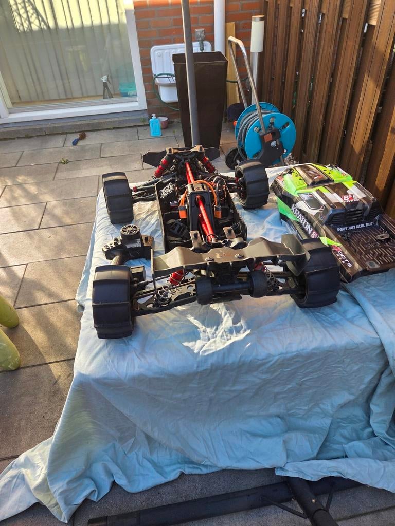 Arrma Kraton 8S - Zo goed als nieuw met extra's, Ophalen of Verzenden