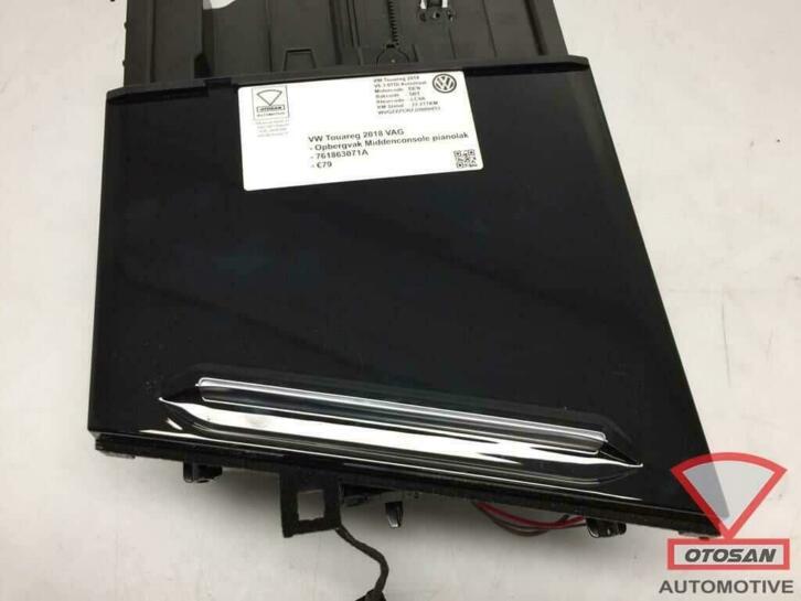 vw touareg 2018 opbergvak middenconsole pianolak 761863071a, Gebruikt, Volkswagen, Volkswagen AG, Berliner Ring 2
38440  Wolfsburg, DE