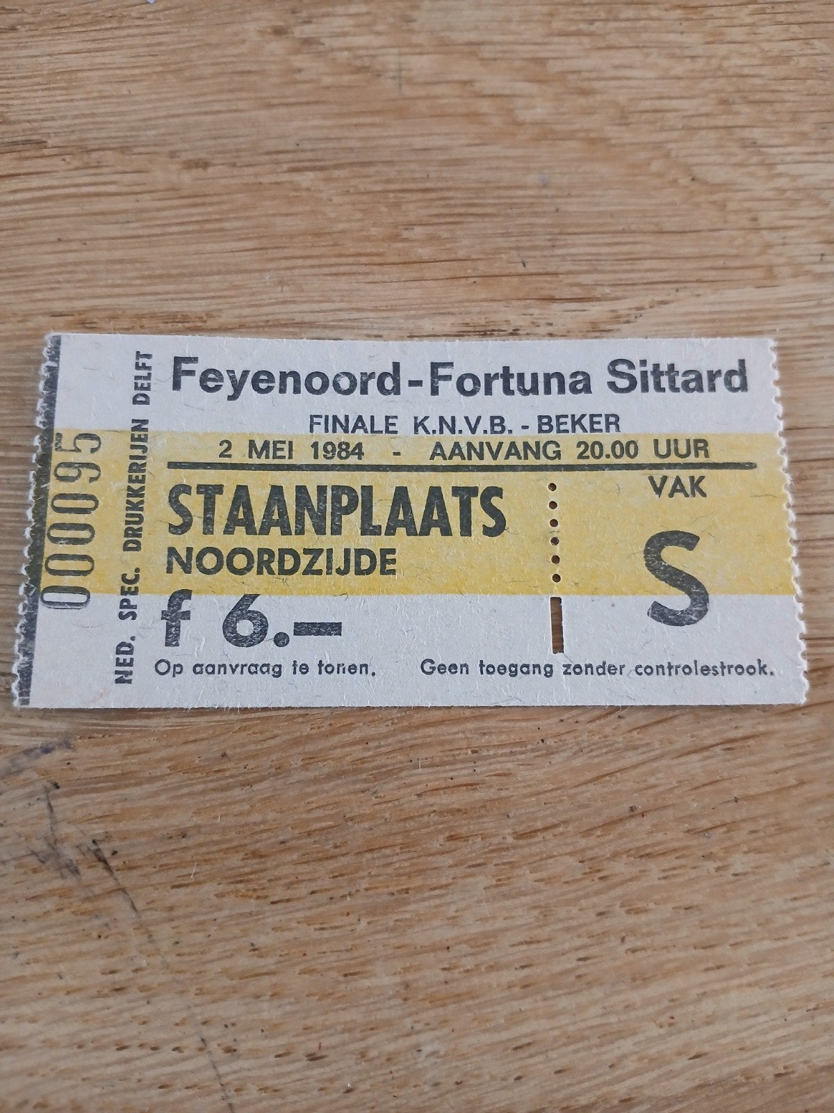 Ticket 83-84 Feyenoord-Fortuna Sittard Bekerfinale, Verzenden, Zo goed als nieuw, Feyenoord, Overige typen