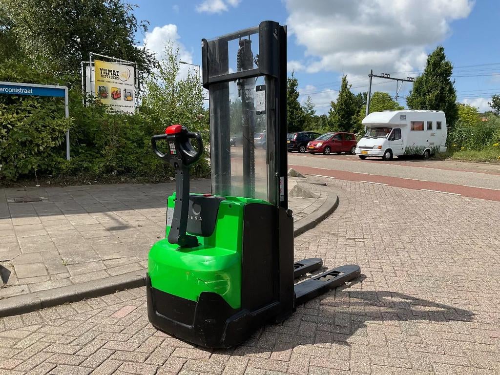 Cesab S212 1200KG 2.90METER STAPELAAR / HEFTRUCK