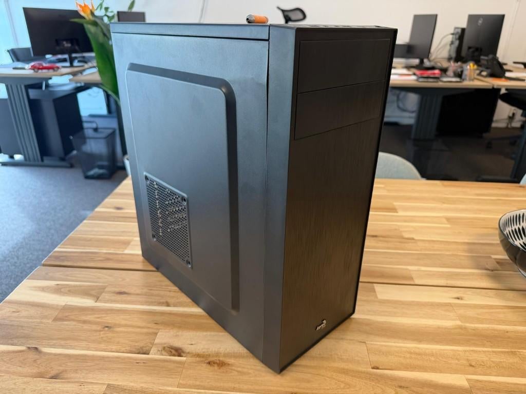 Custom build premium PC, De beek 8a, Info@veenstrait.nl, Nieuw, Ophalen of Verzenden